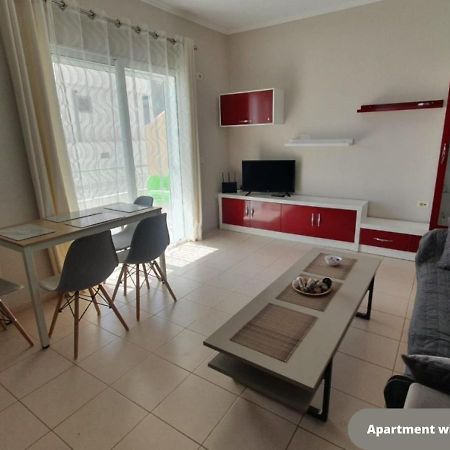 Sunny Apartament Saranda 2 Ngoại thất bức ảnh