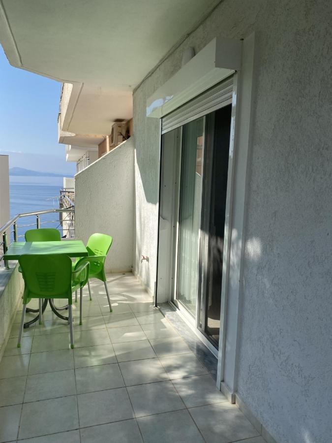 Sunny Apartament Saranda 2 Ngoại thất bức ảnh