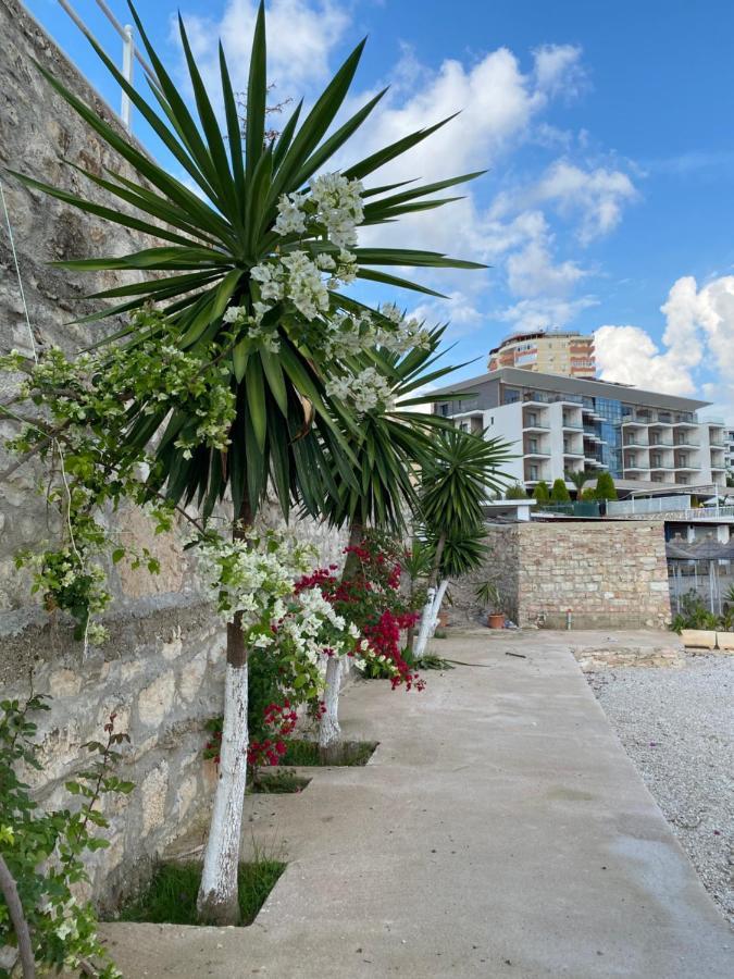 Sunny Apartament Saranda 2 Ngoại thất bức ảnh