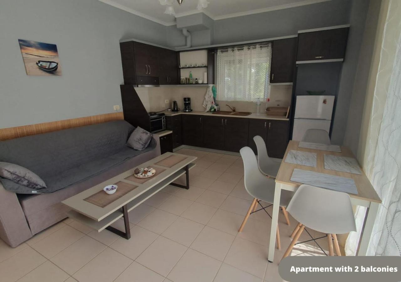 Sunny Apartament Saranda 2 Ngoại thất bức ảnh