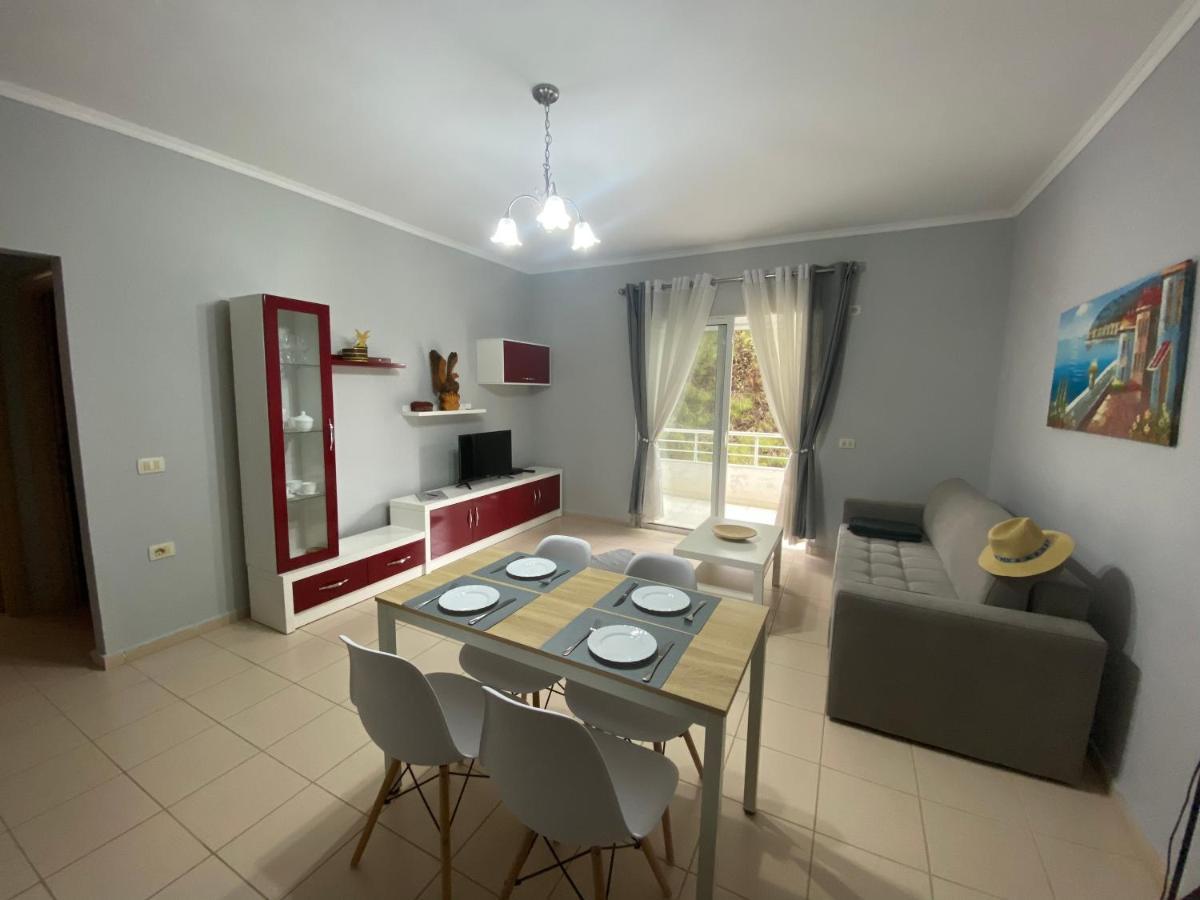 Sunny Apartament Saranda 2 Ngoại thất bức ảnh
